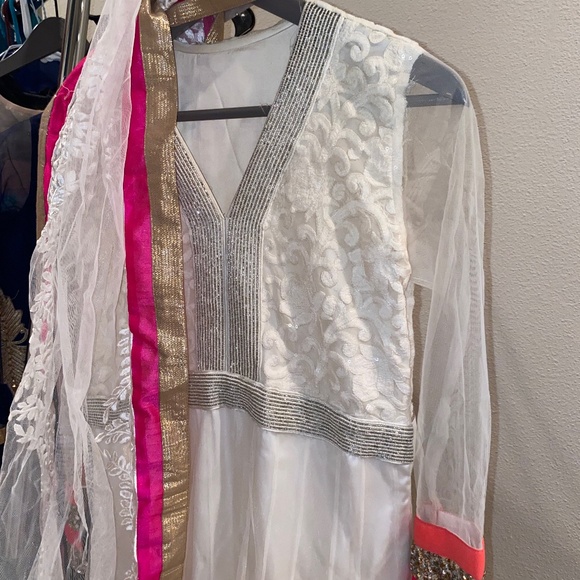 Anarkali - Picture 1 of 4